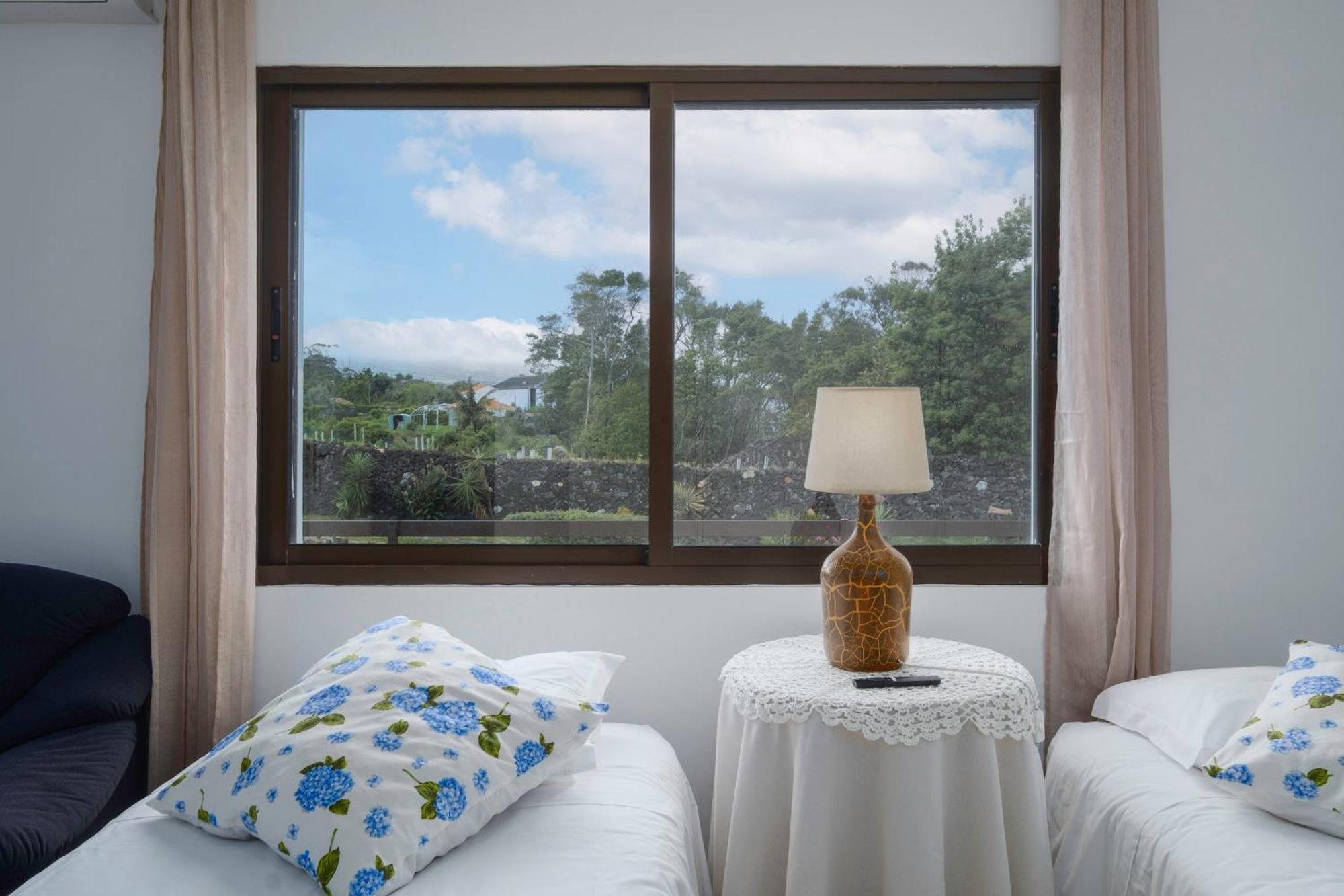Casa Das Hortencias By Azoresrent Farroupo ภายนอก รูปภาพ