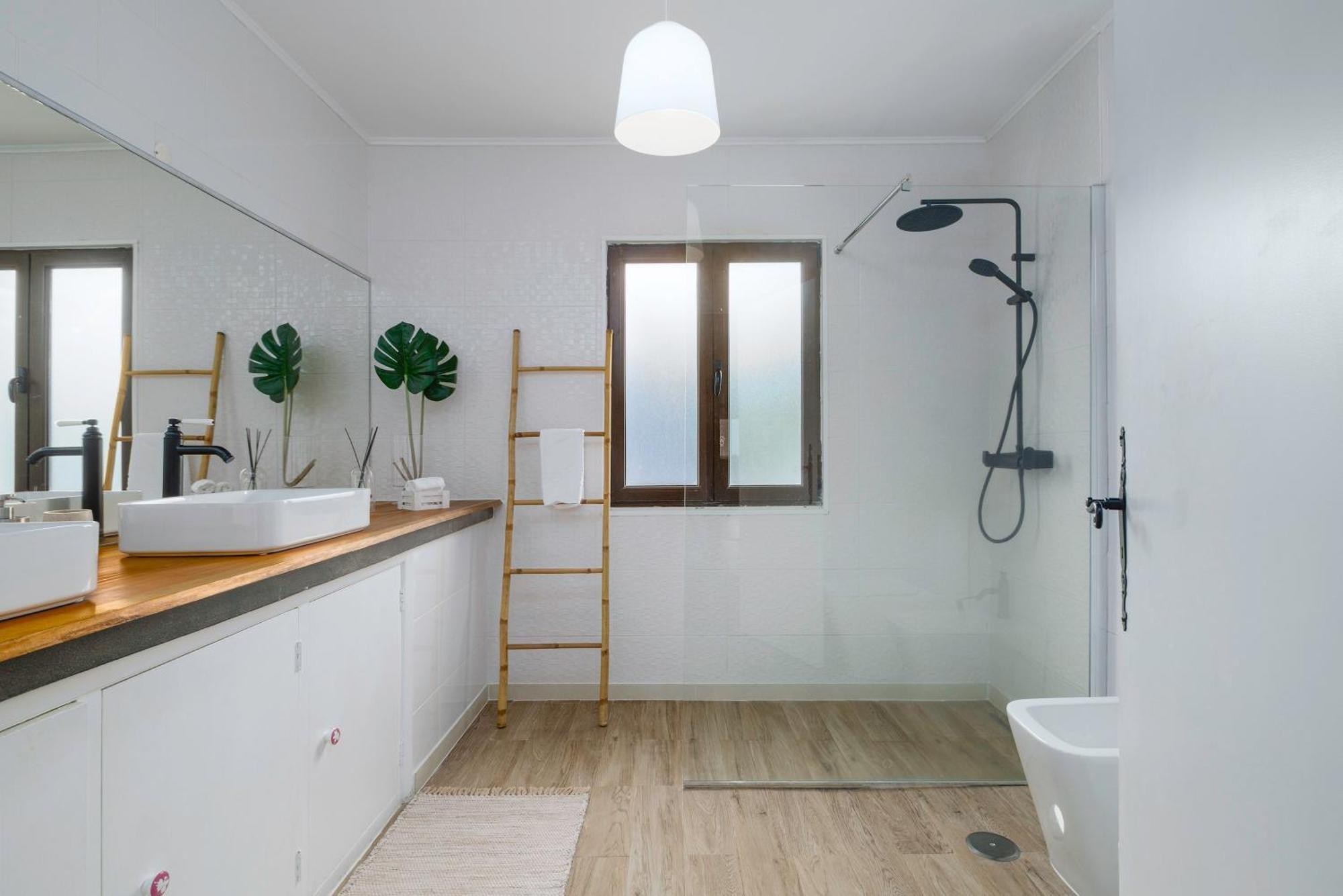 Casa Das Hortencias By Azoresrent Farroupo ภายนอก รูปภาพ